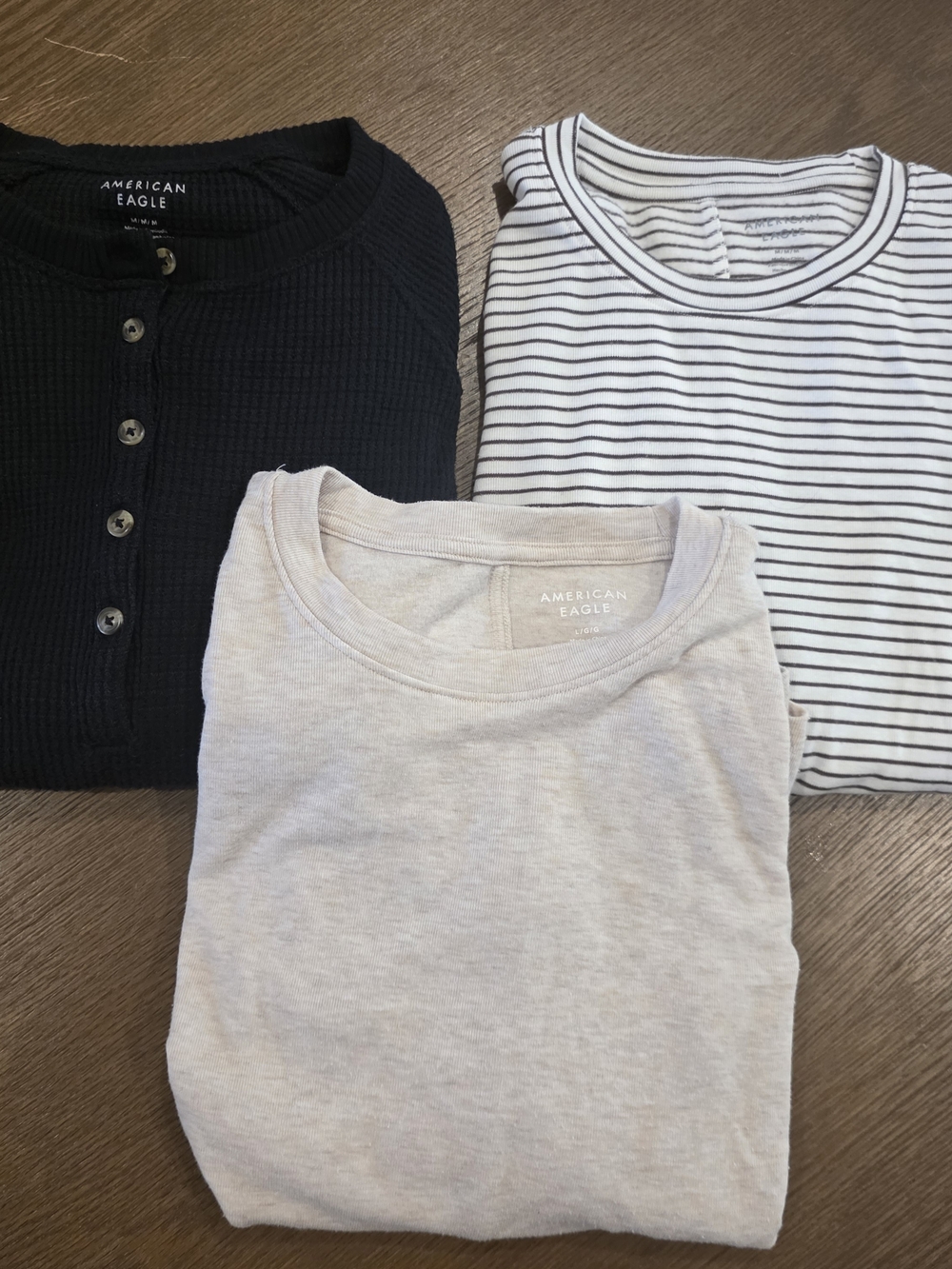 American Eagle Outfitters Kids Cream Long-Sleeve Tee